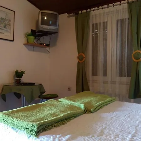 5486a Apartment Novi Vinodolski